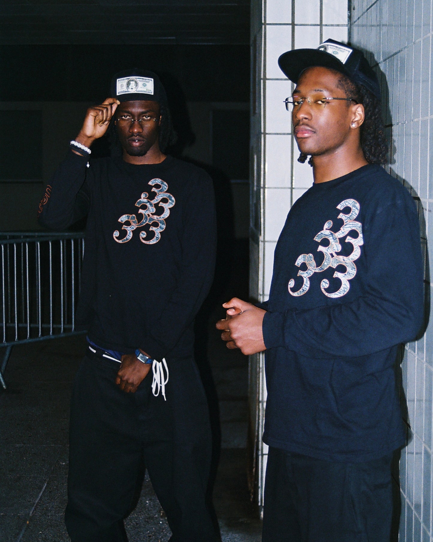 LONGSLEEVE - Corpor3tion
